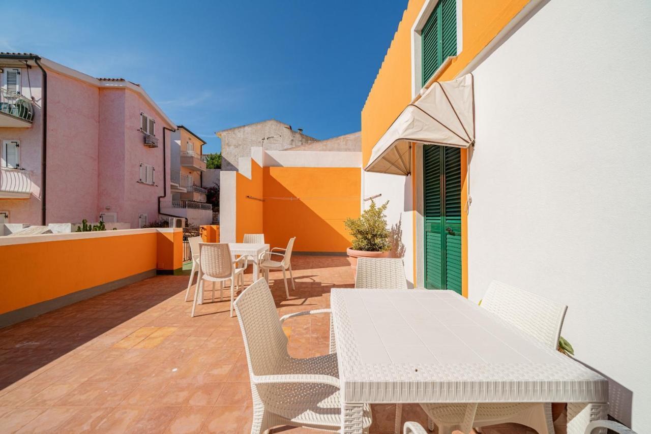 Hotel Marinaro Santa Teresa di Gallura Esterno foto