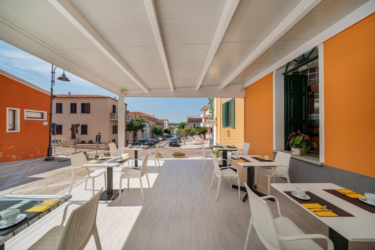 Hotel Marinaro Santa Teresa di Gallura Esterno foto